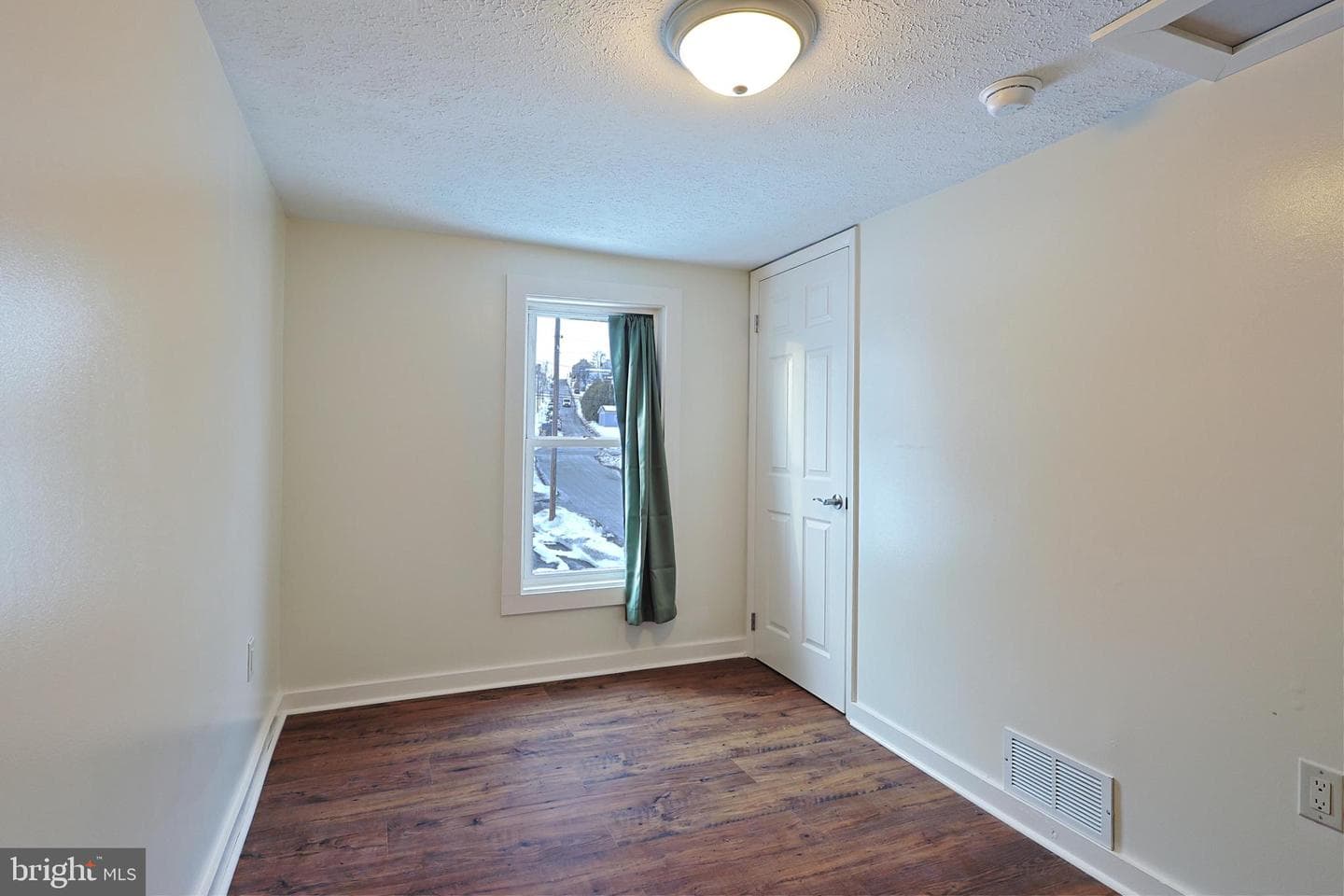 101 Charles Street photo 29