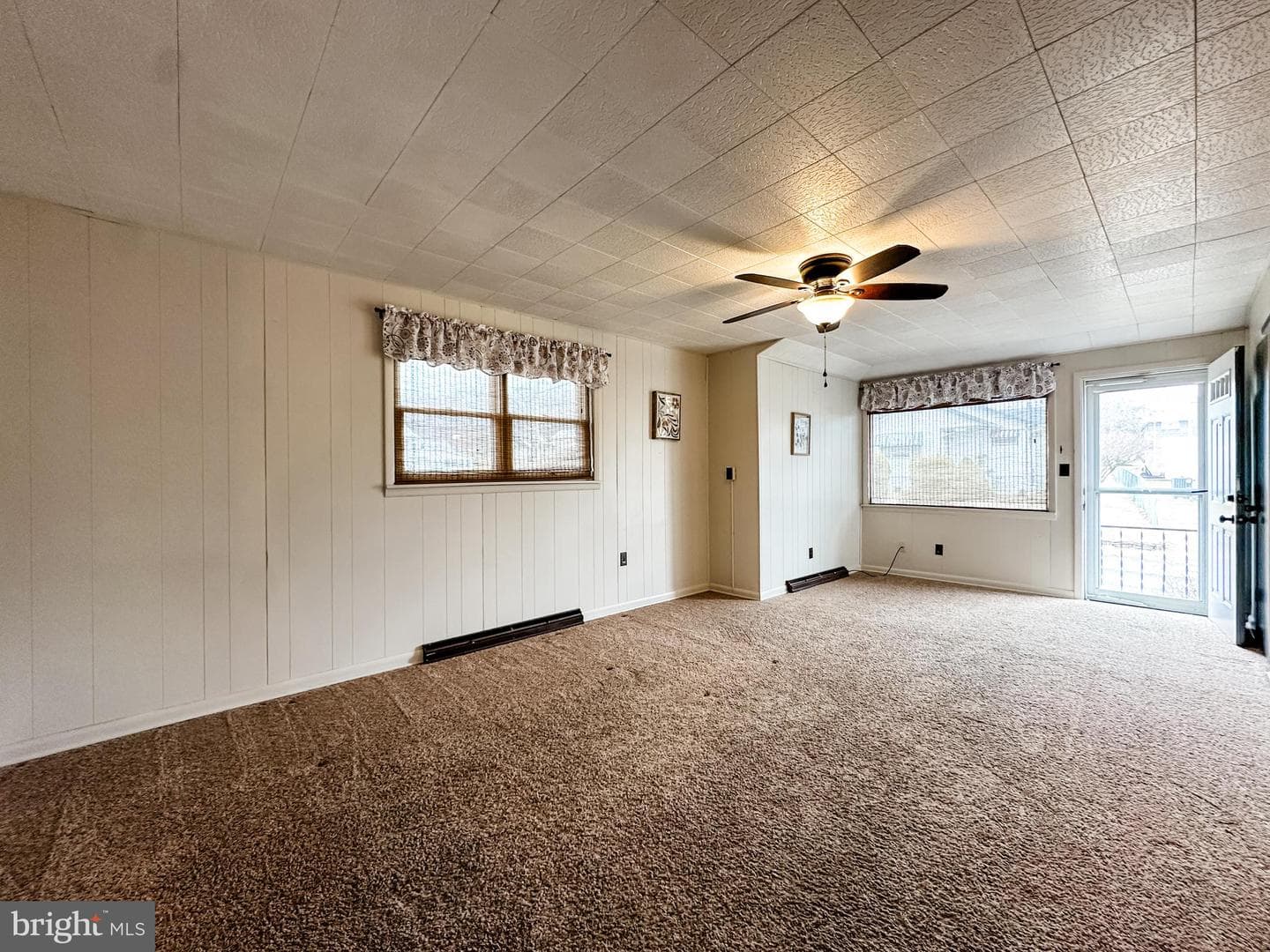 14904 Grant Street photo 3