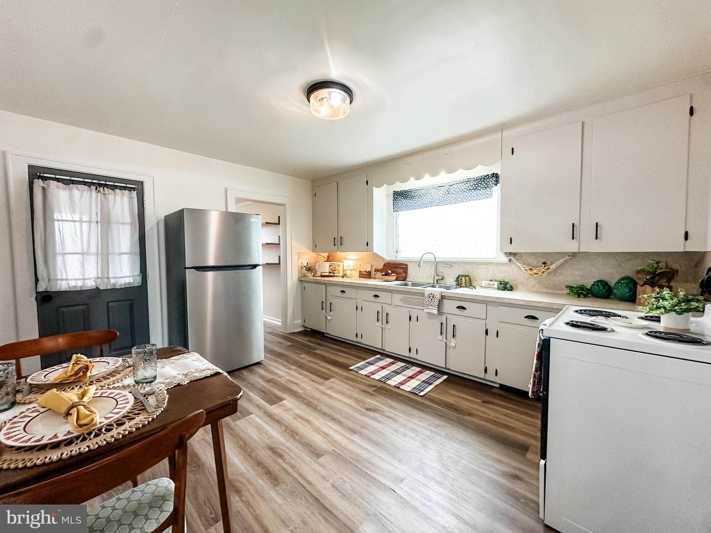 14904 Grant Street photo 4