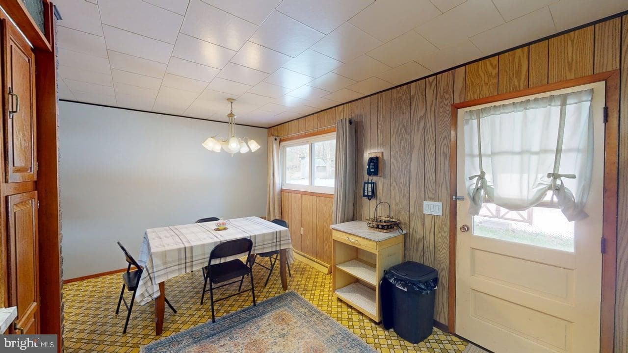 216 Mckinley Street photo 12