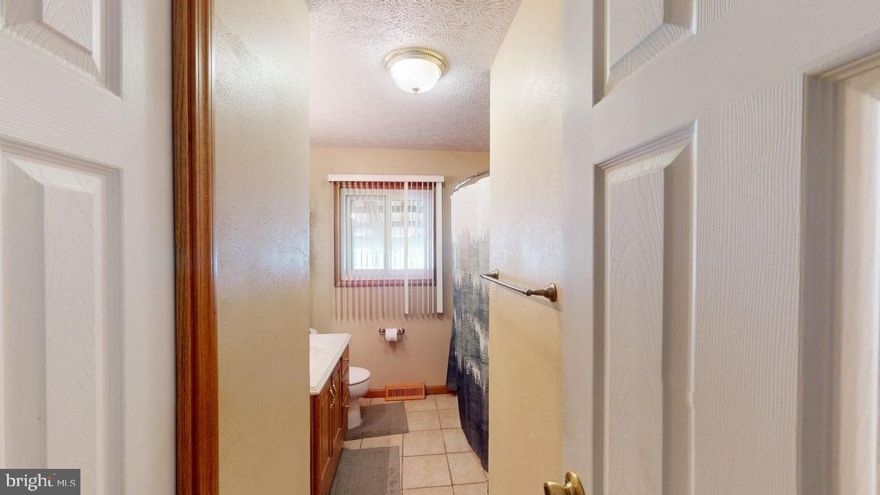 216 Mckinley Street photo 15