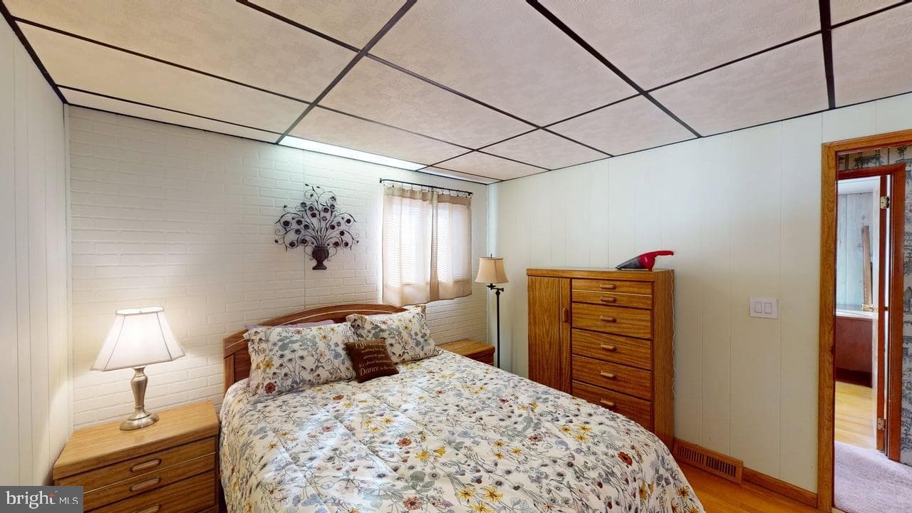 216 Mckinley Street photo 19