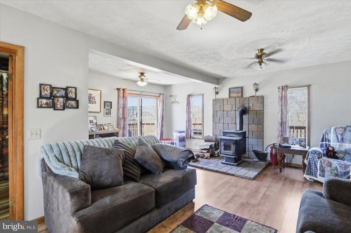 12604 Longs Hollow Road SE photo 10