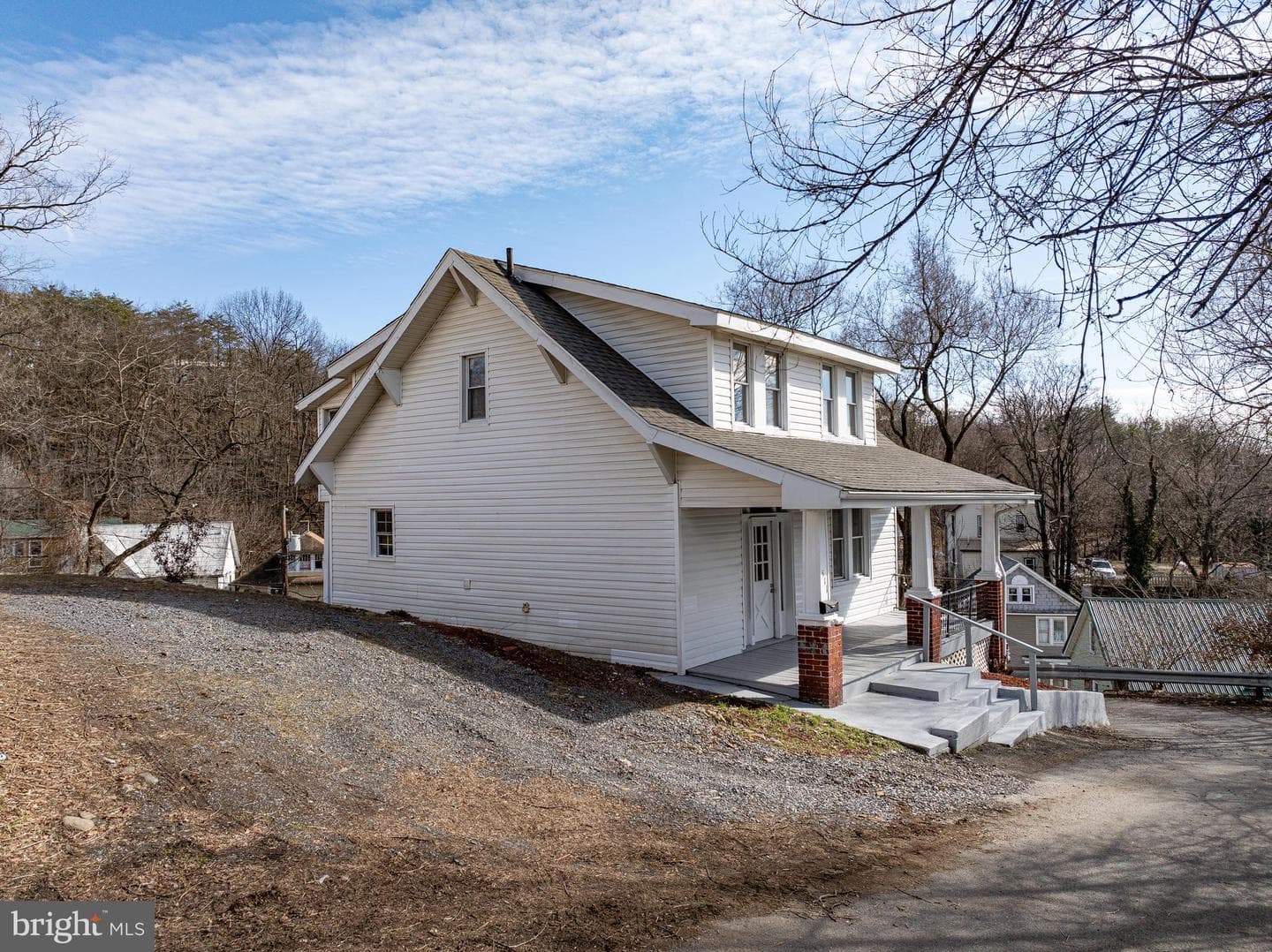 511 City View Terrace photo 3