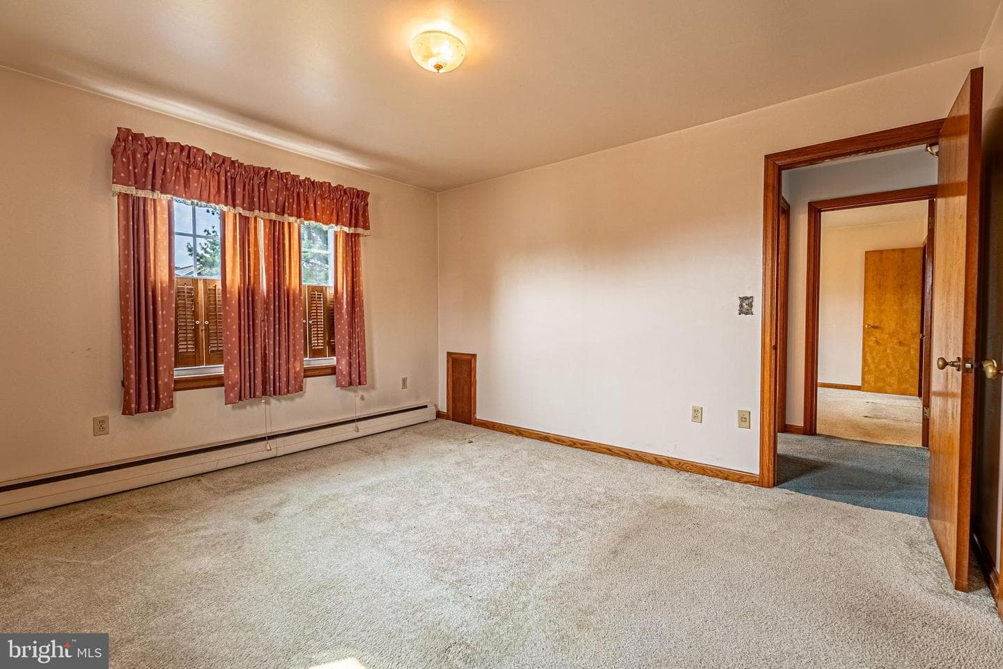 1006 Kent Avenue photo 15