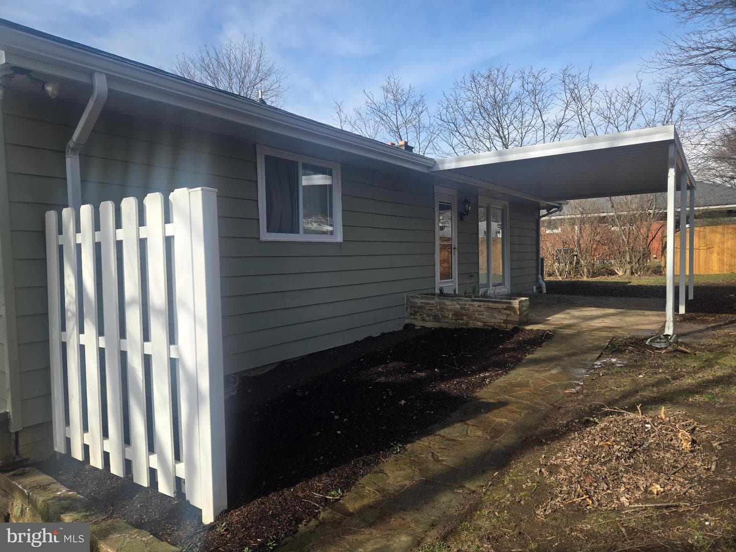 116 Armstrong Street photo 31