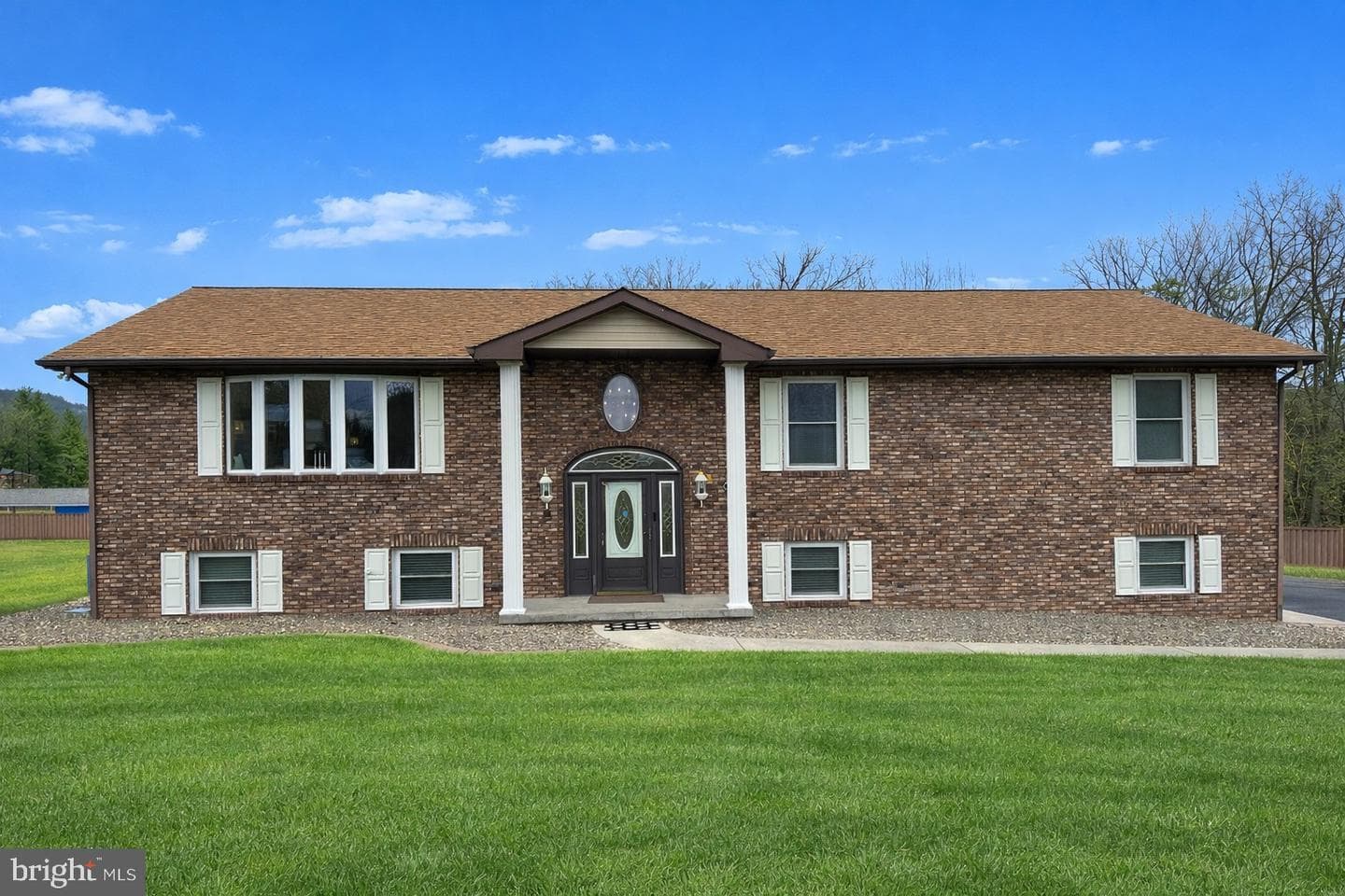 14001 Rolling Oak Dr photo 1