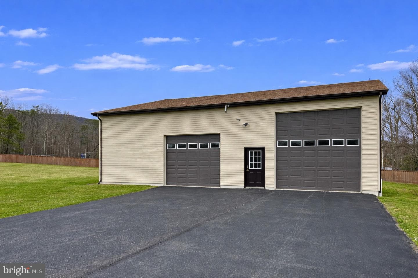 14001 Rolling Oak Dr photo 4