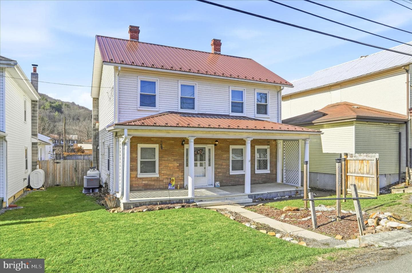21802 National Pike NE photo 3