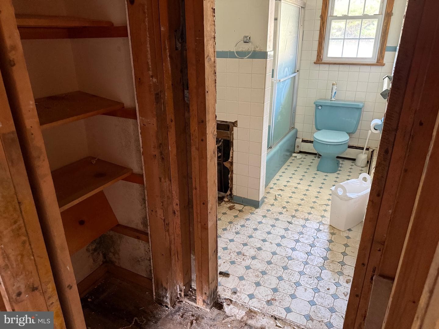 18425 Takoma Drive SW photo 24