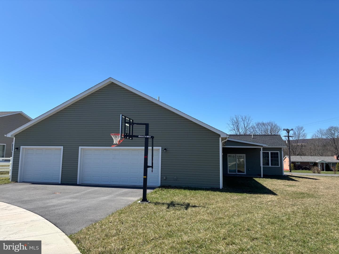93 Candlewick Court photo 4