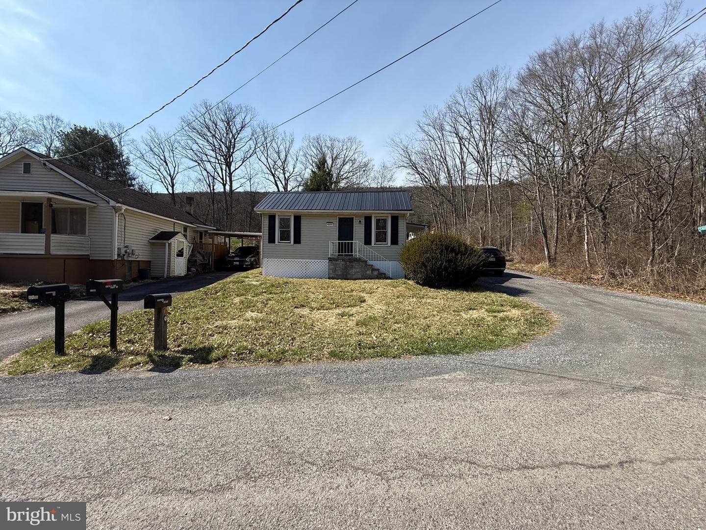 12413 Shadoe Hollow Road NE photo 1