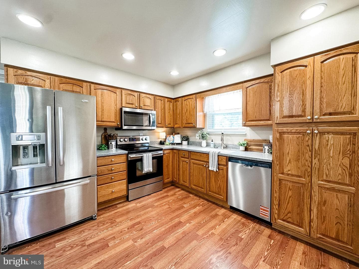 14512 Barton Boulevard SW photo 10