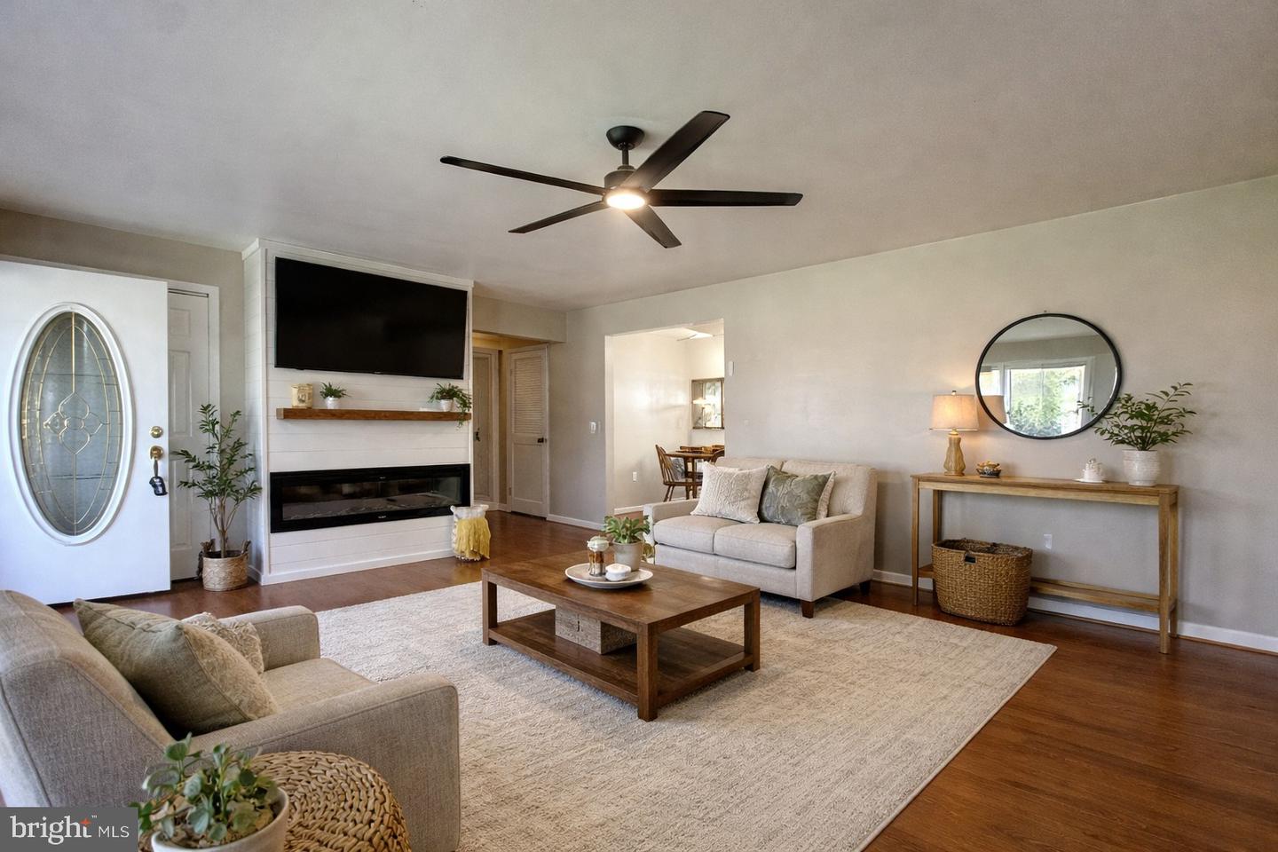 14512 Barton Boulevard SW photo 8