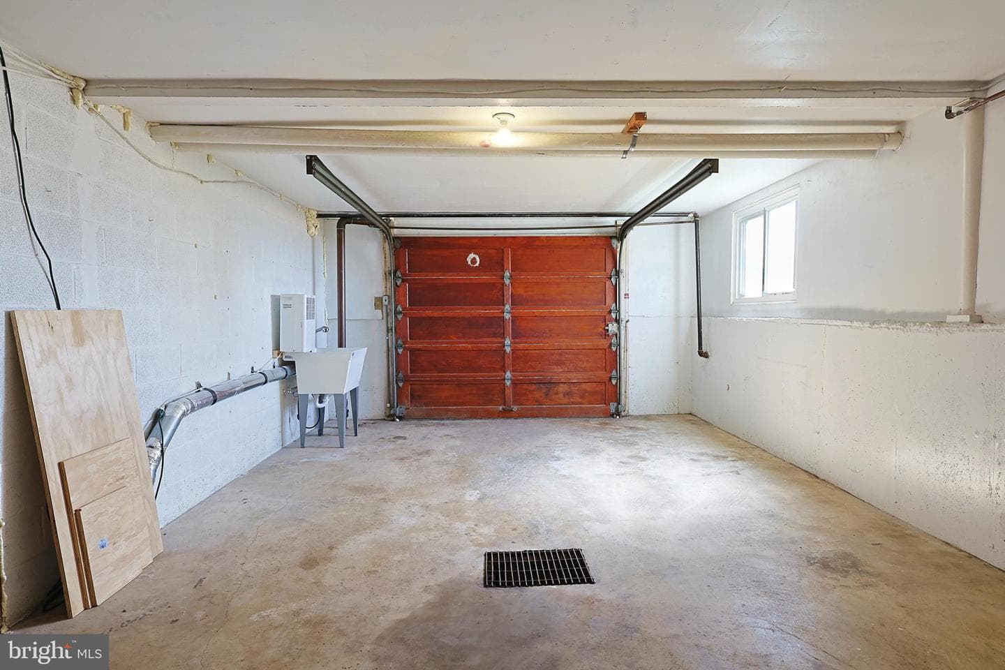 701 White Avenue photo 38