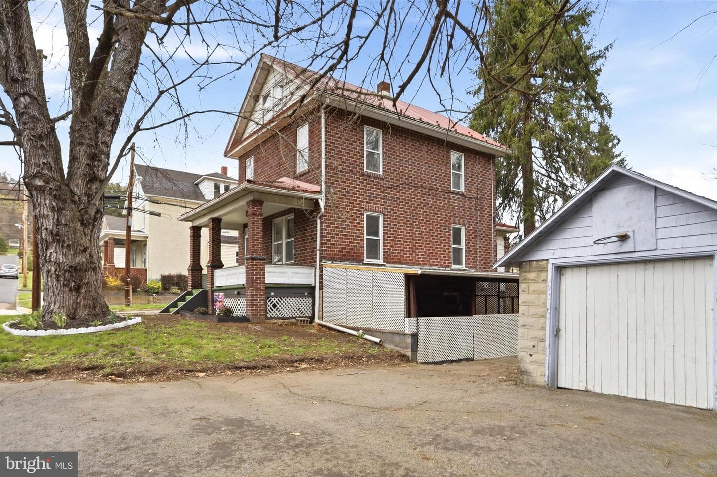 465 Warren Street photo 36