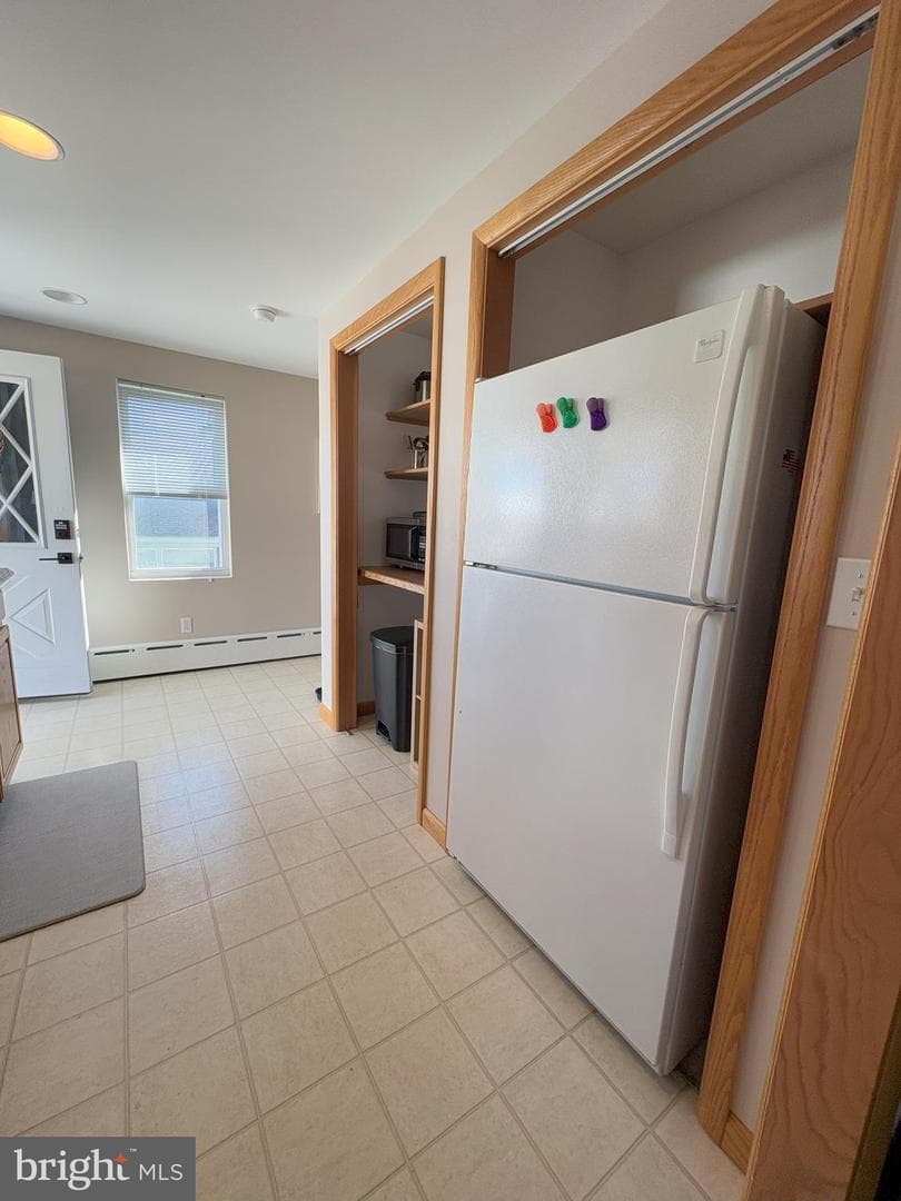 77 W College Avenue photo 14
