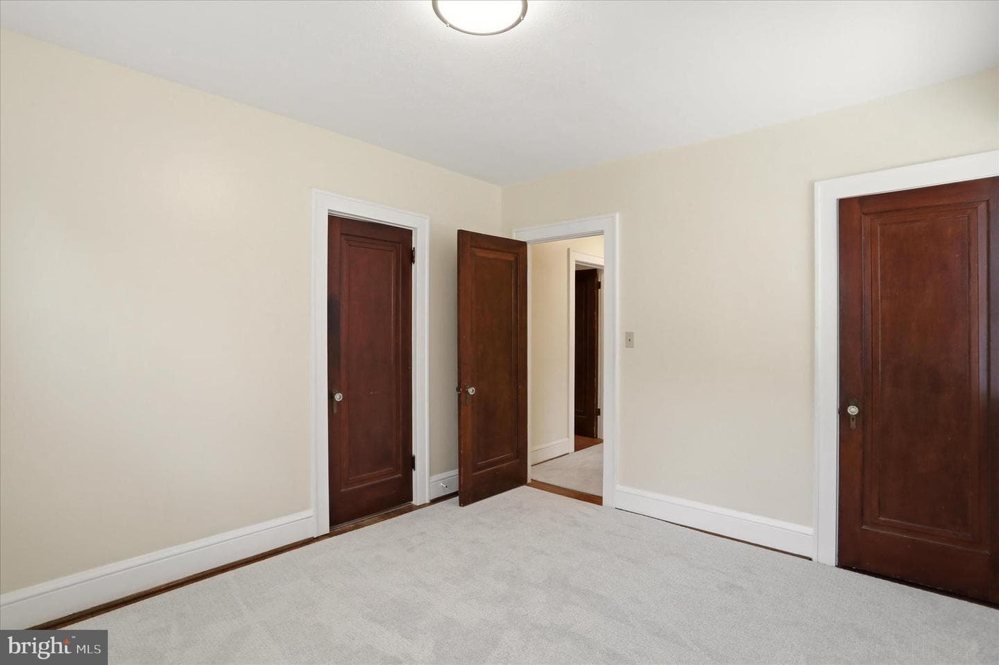 12035 Bedford Road NE photo 28
