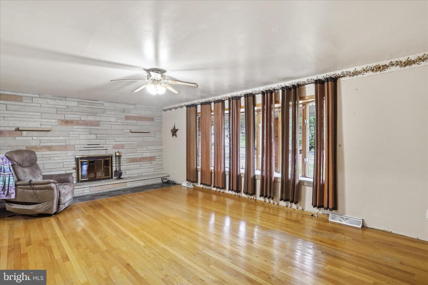 10233 Parkersburg Road photo 26