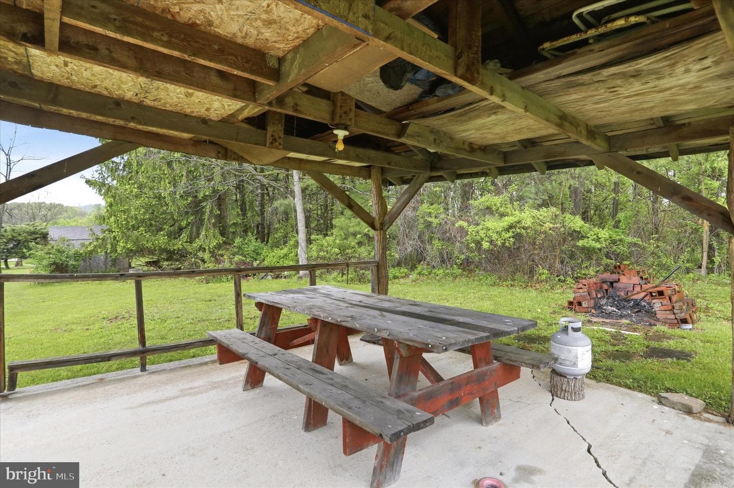 10233 Parkersburg Road photo 44