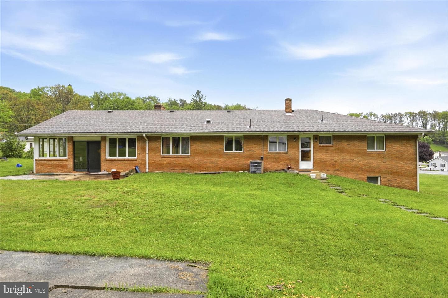 10233 Parkersburg Road photo 46
