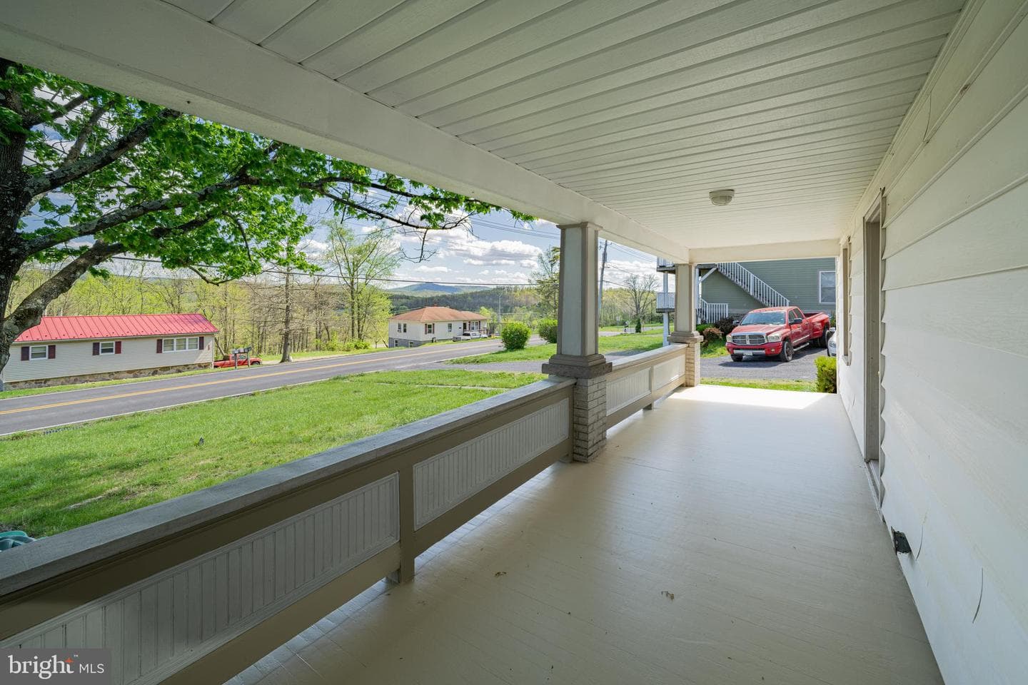 14015 Bedford Road NE photo 7