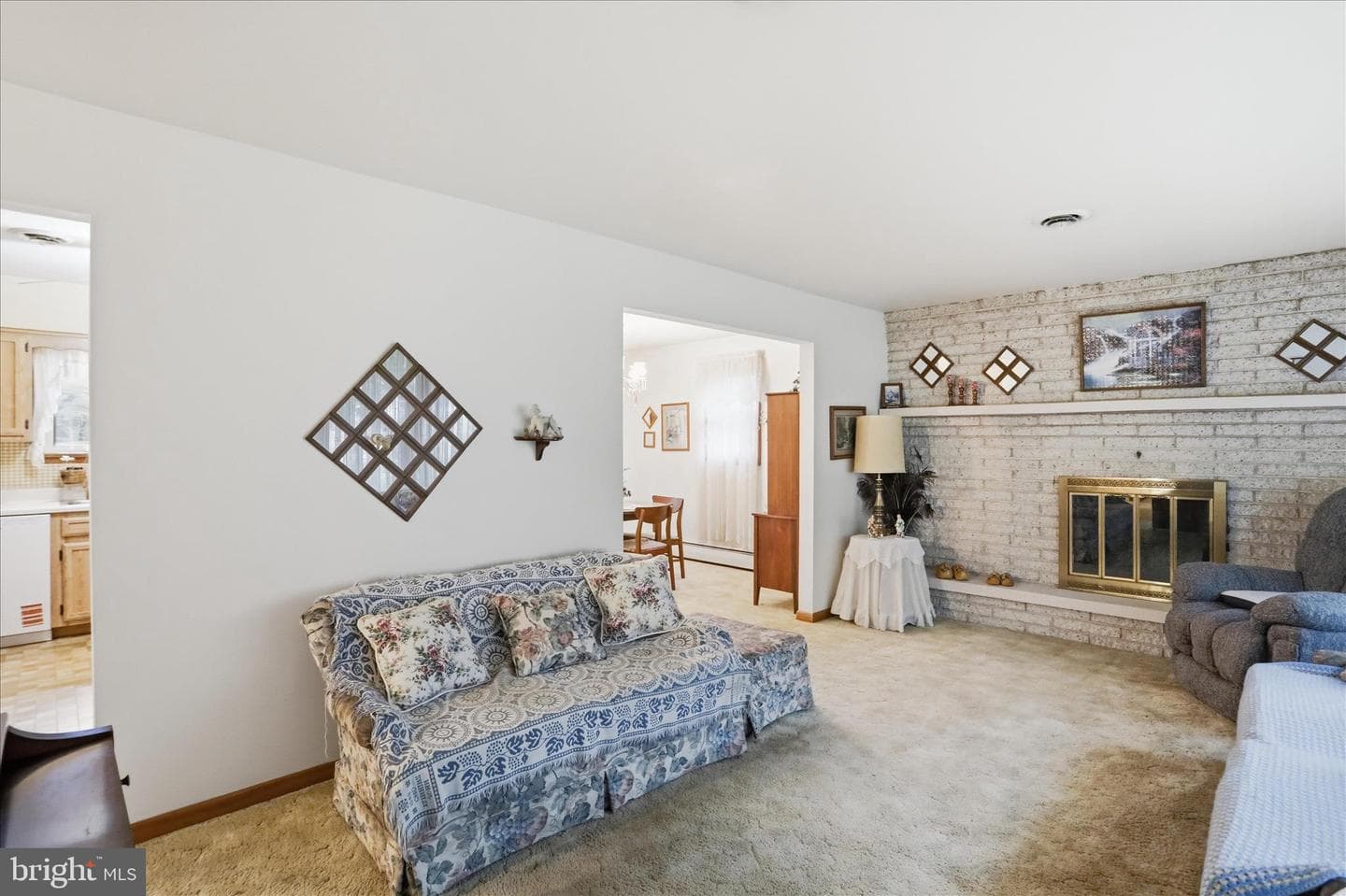 12216 Mcmullen Highway SW photo 5