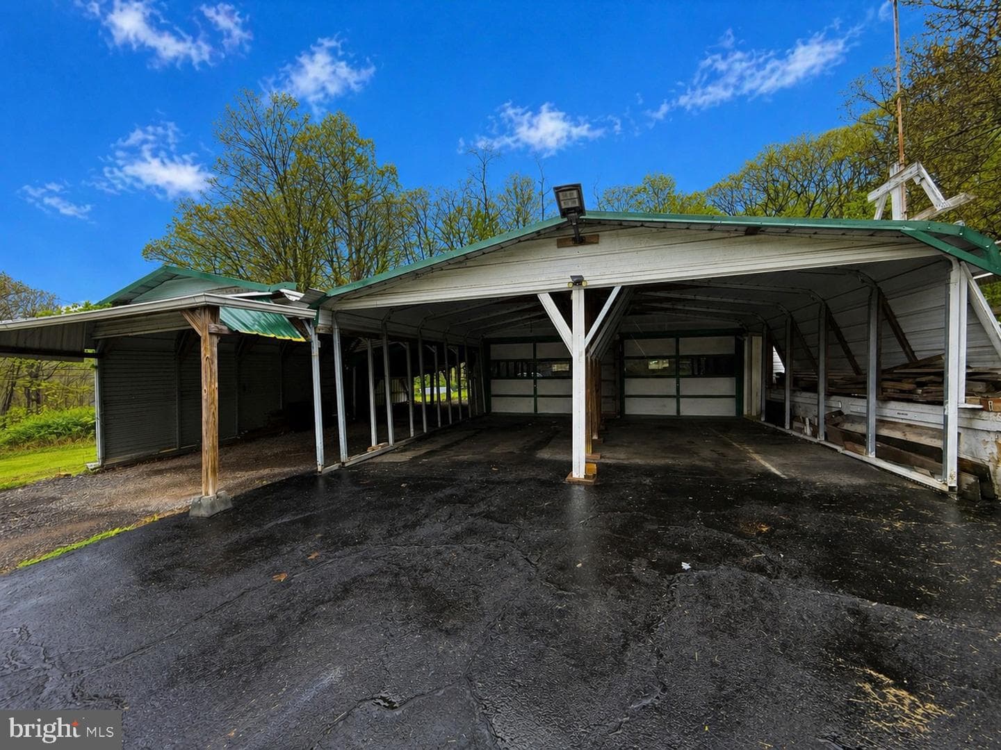 12600 Vale Summit Road photo 19