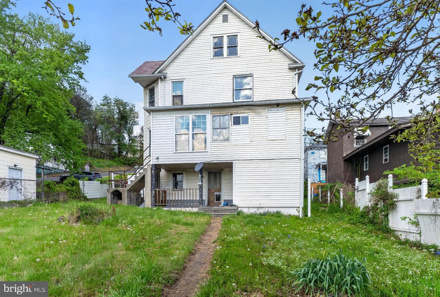 306 Hammond Street photo 34