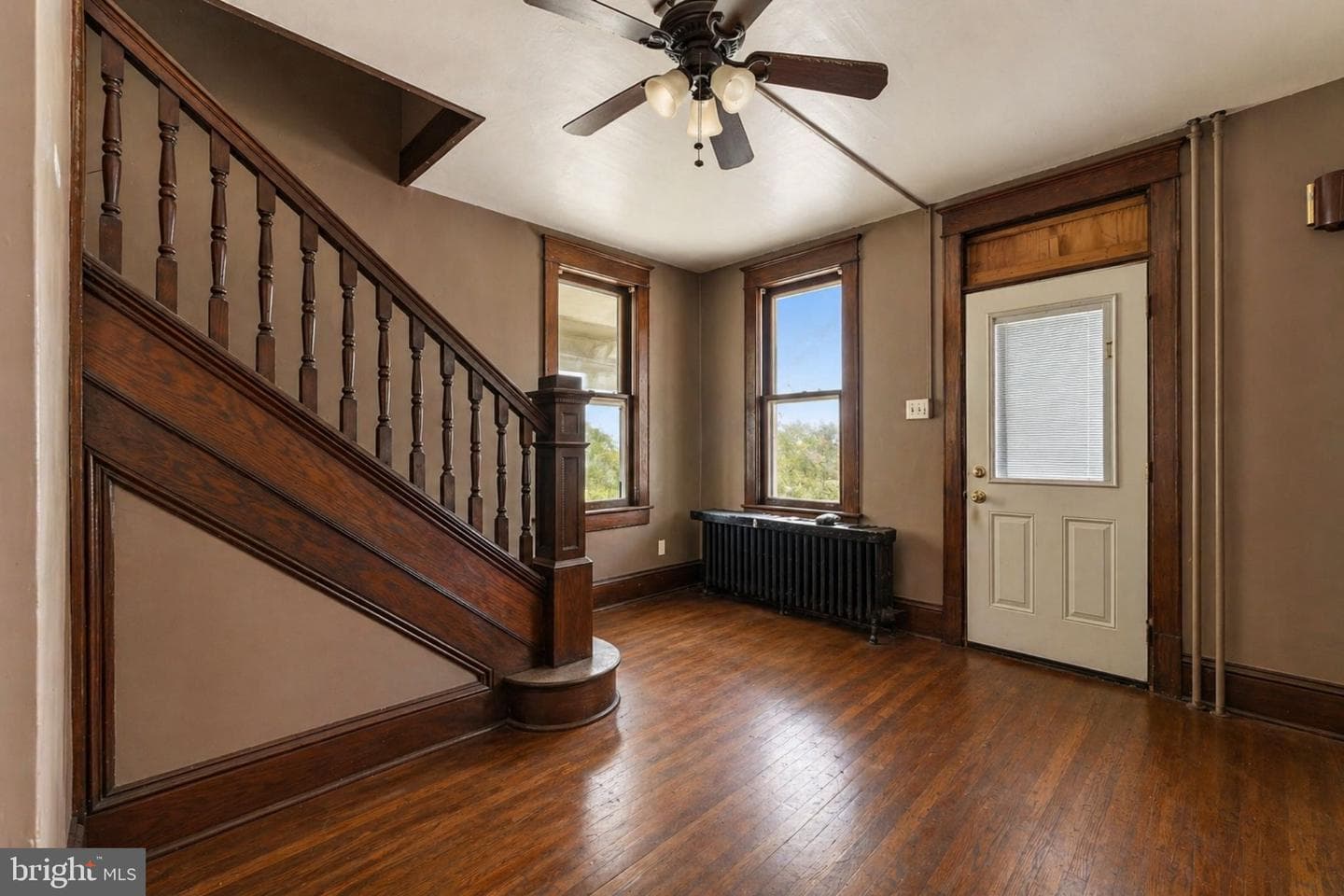 306 Hammond Street photo 4