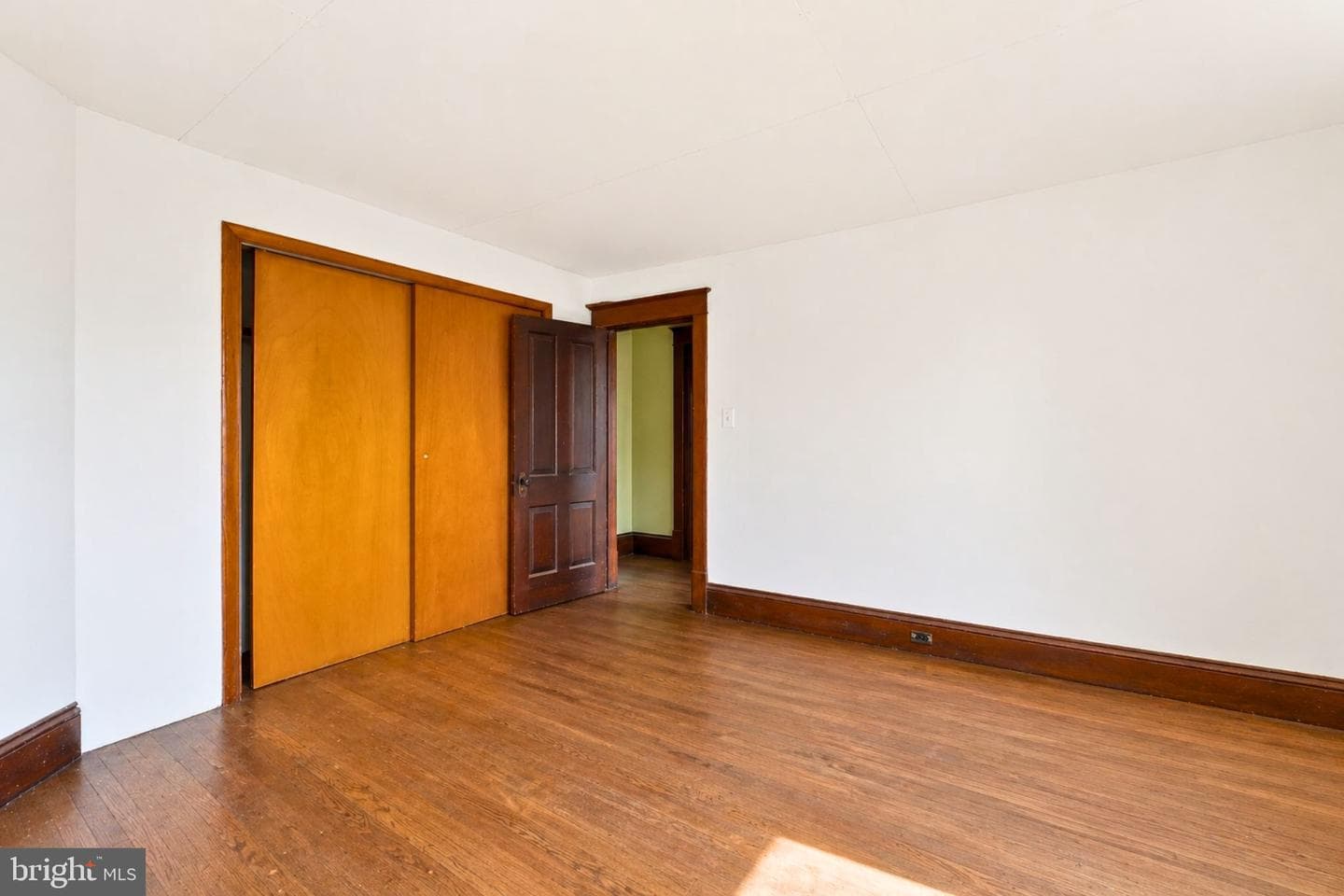 306 Hammond Street photo 8