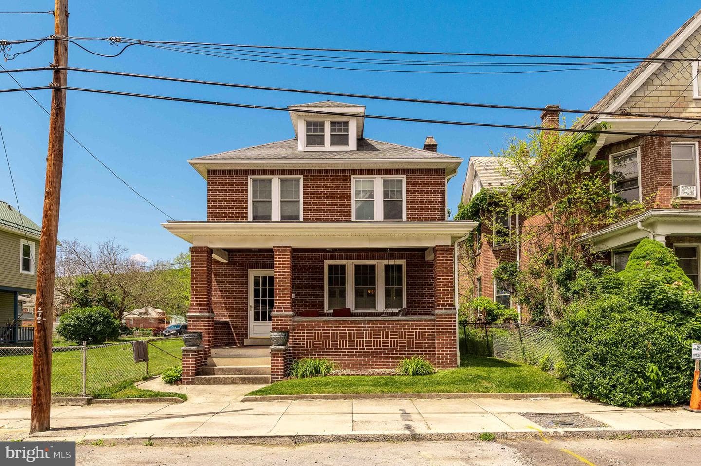 314 Pulaski Street photo 1