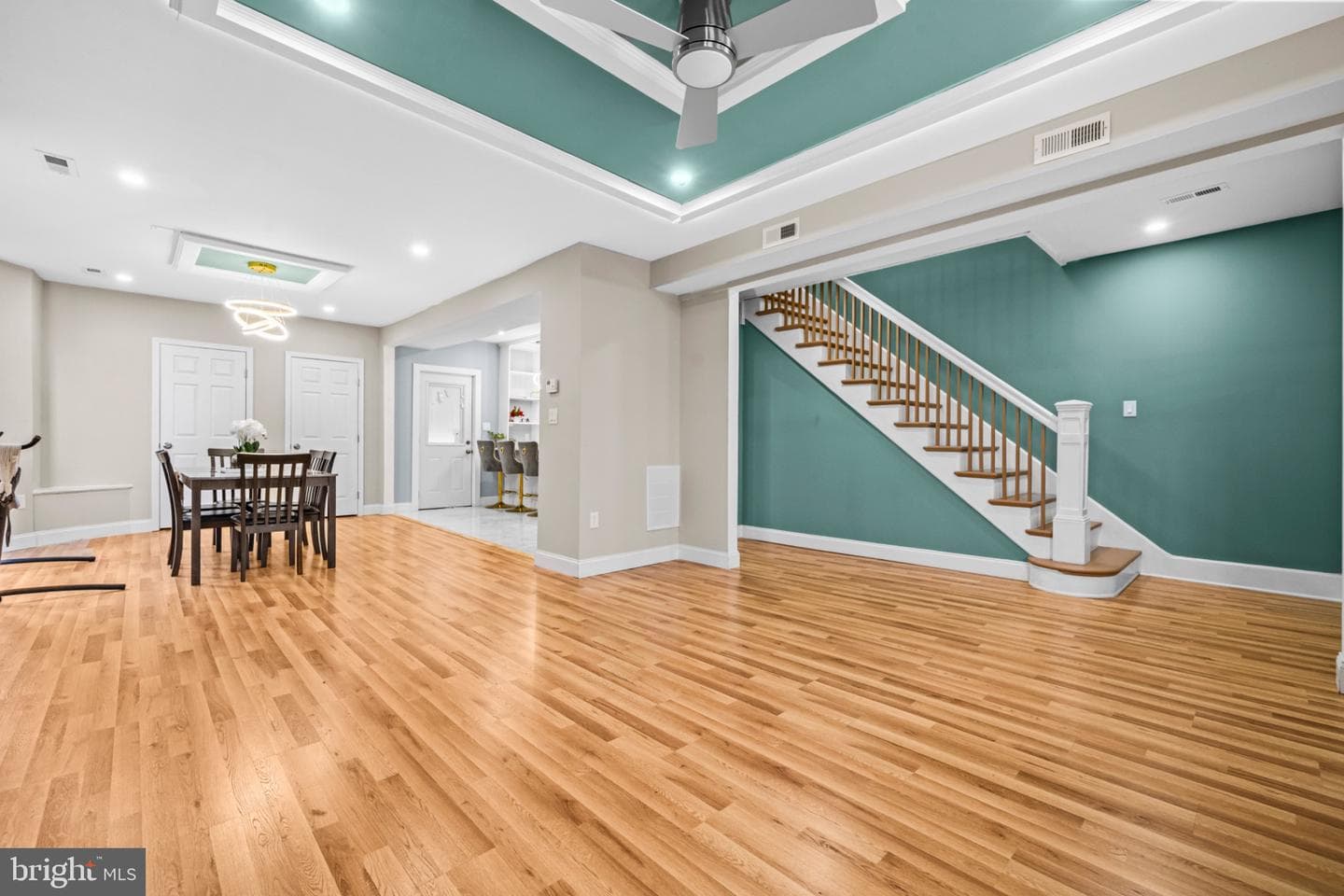 46 Boone Street photo 3