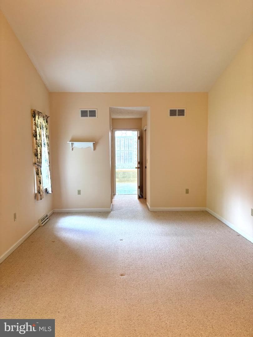 209 James Court photo 13