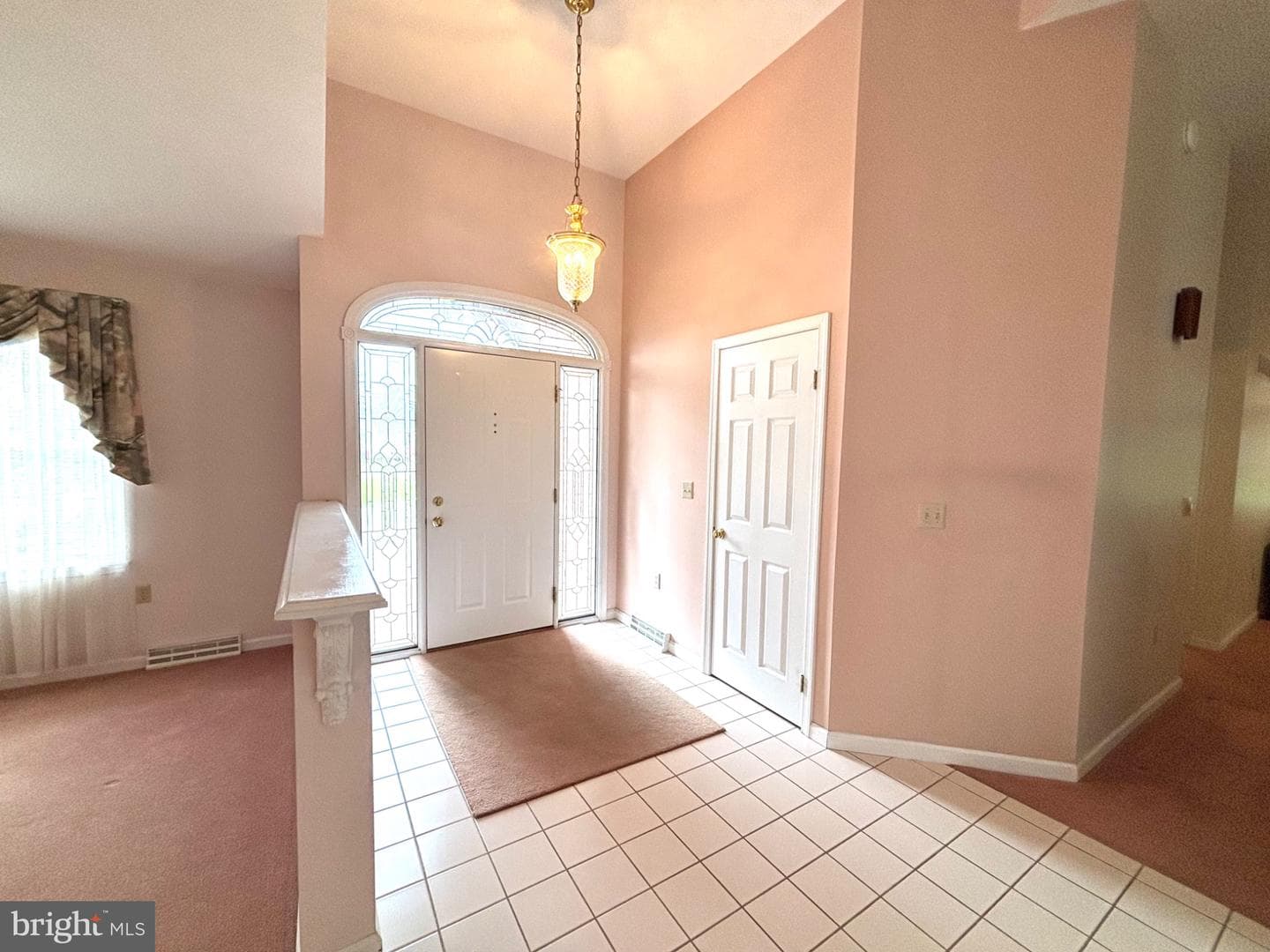 209 James Court photo 33