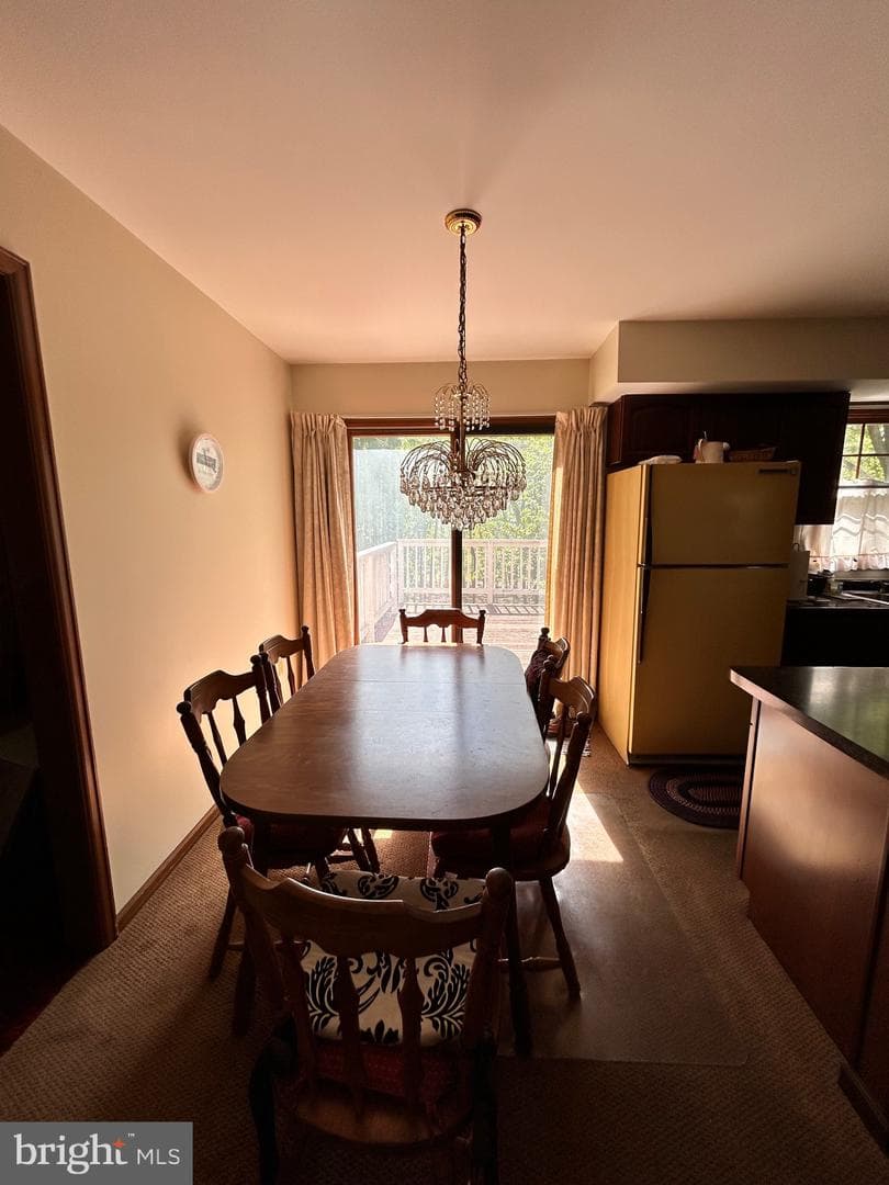 1048 Bishop Walsh Road photo 10