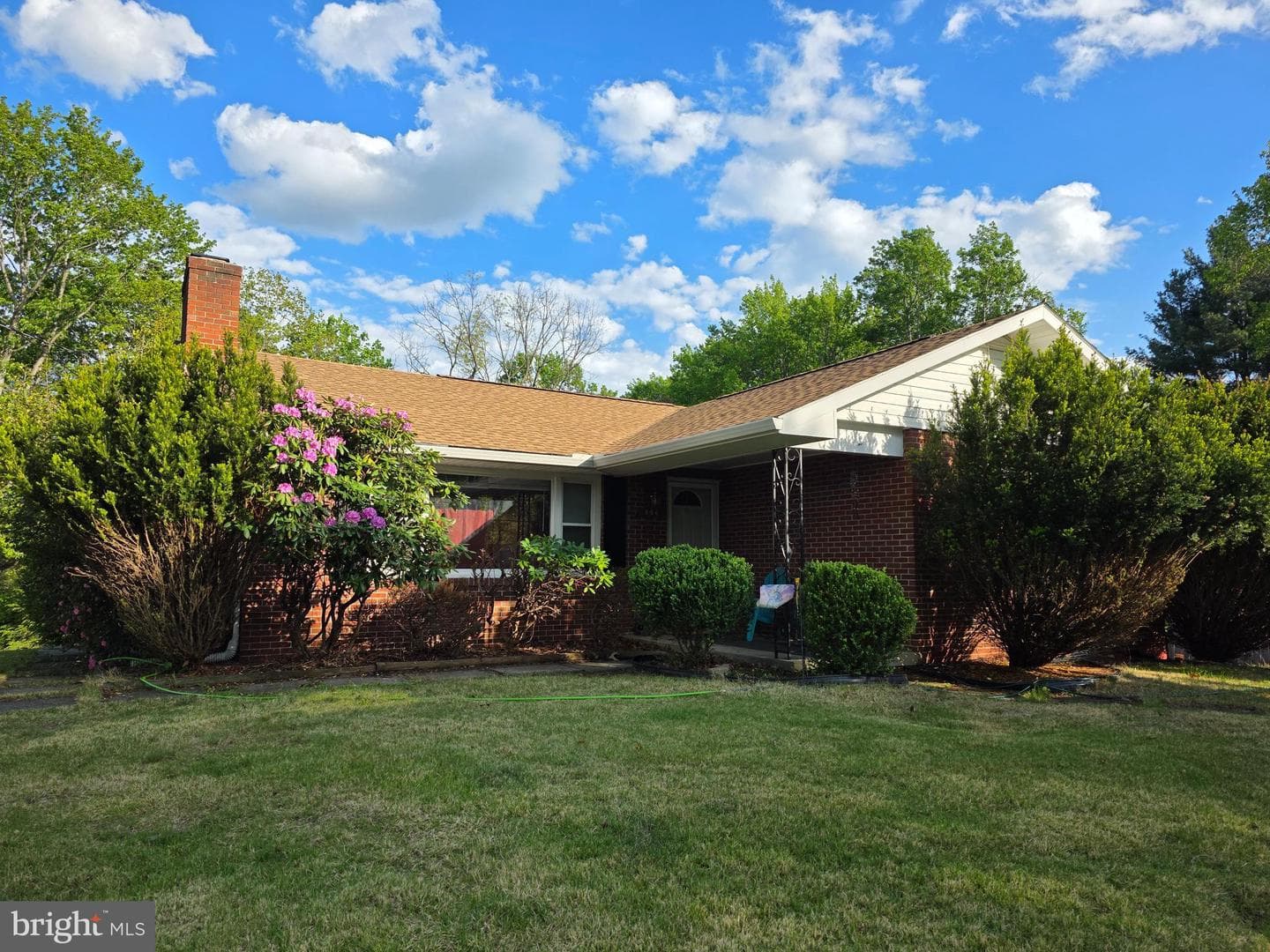806 Valley View Drive
