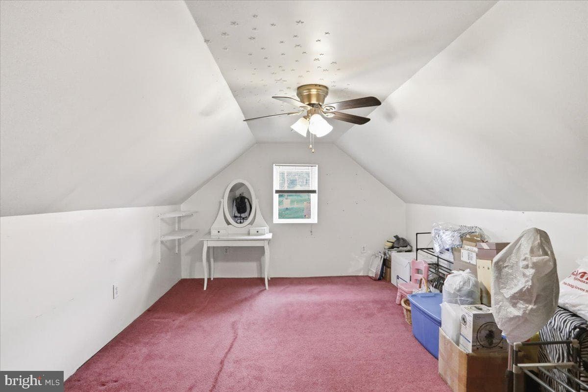 111 Wempe Dr photo 17
