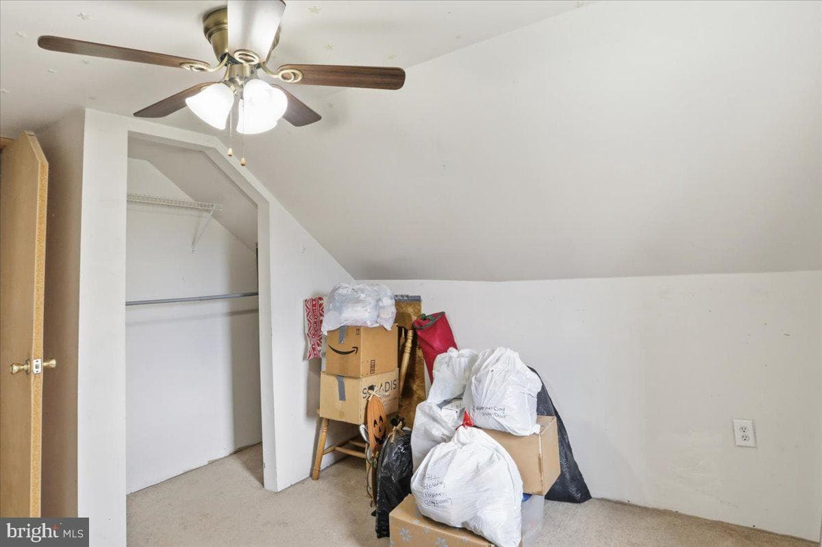 111 Wempe Dr photo 21