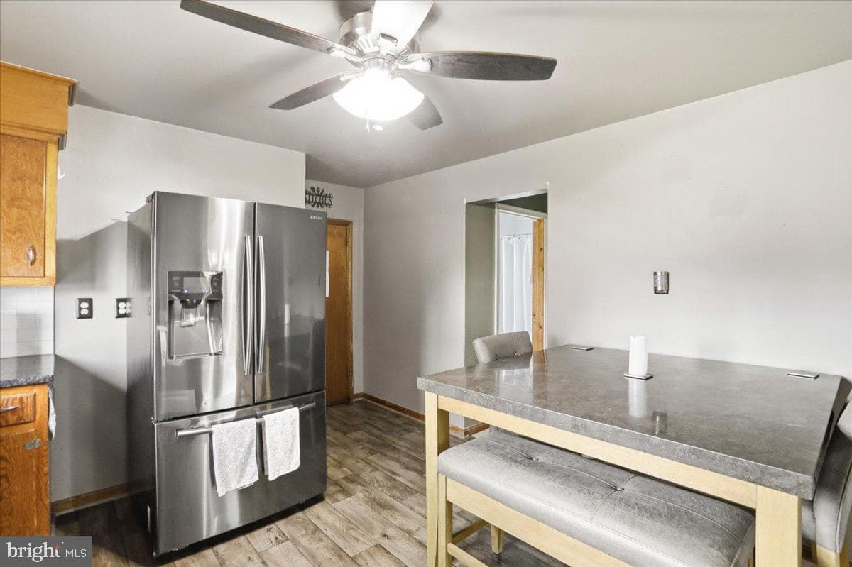 111 Wempe Dr photo 8
