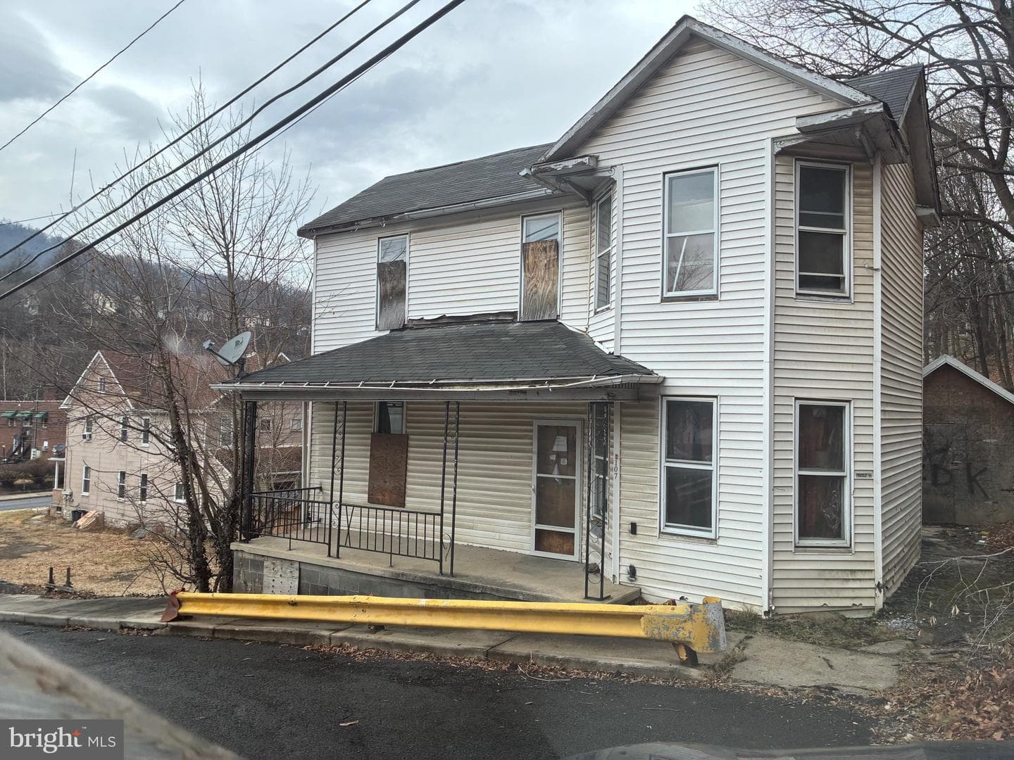 107 Oakview Drive photo 28