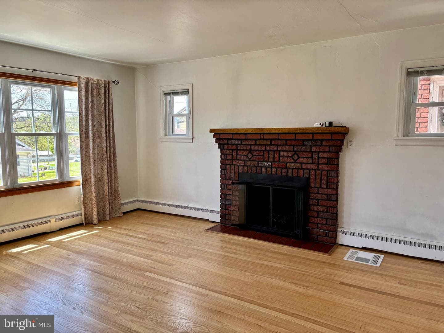 126 Washington Street photo 7