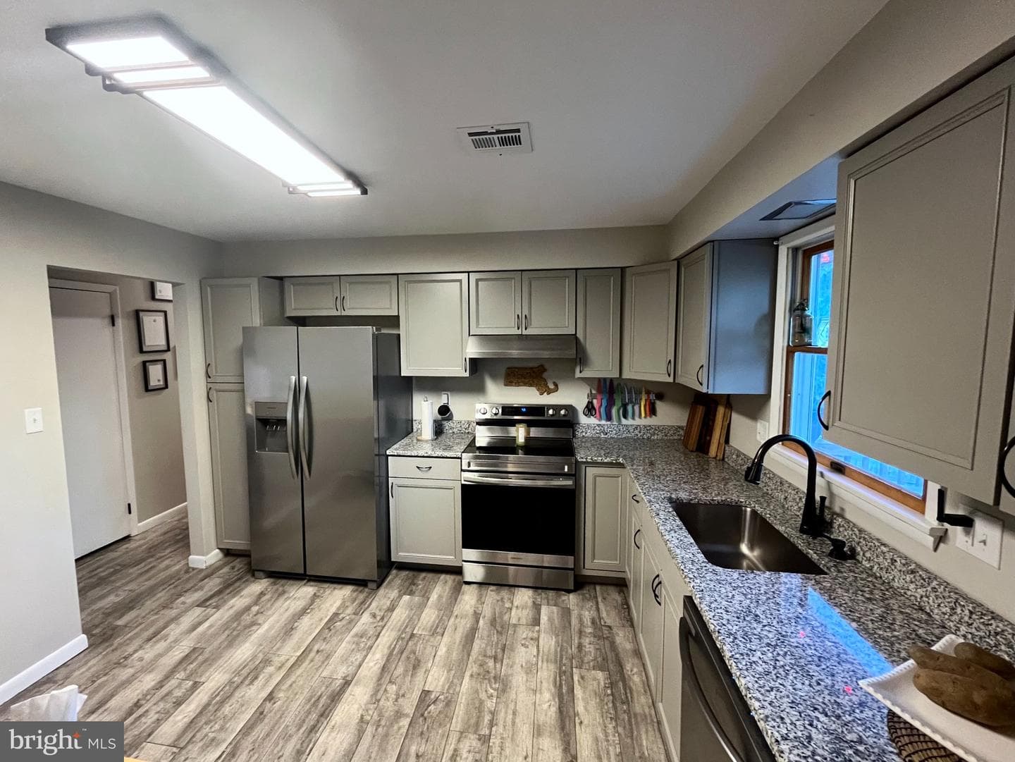 14816 Viewcrest SW photo 13