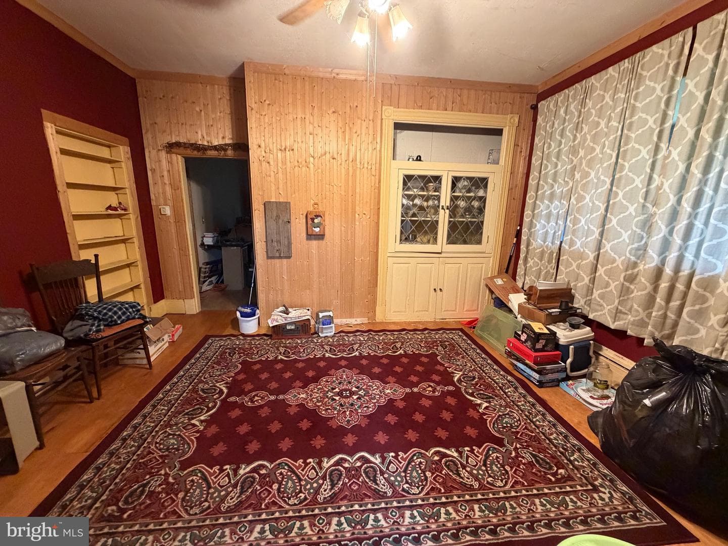 215 Hammond Street photo 19