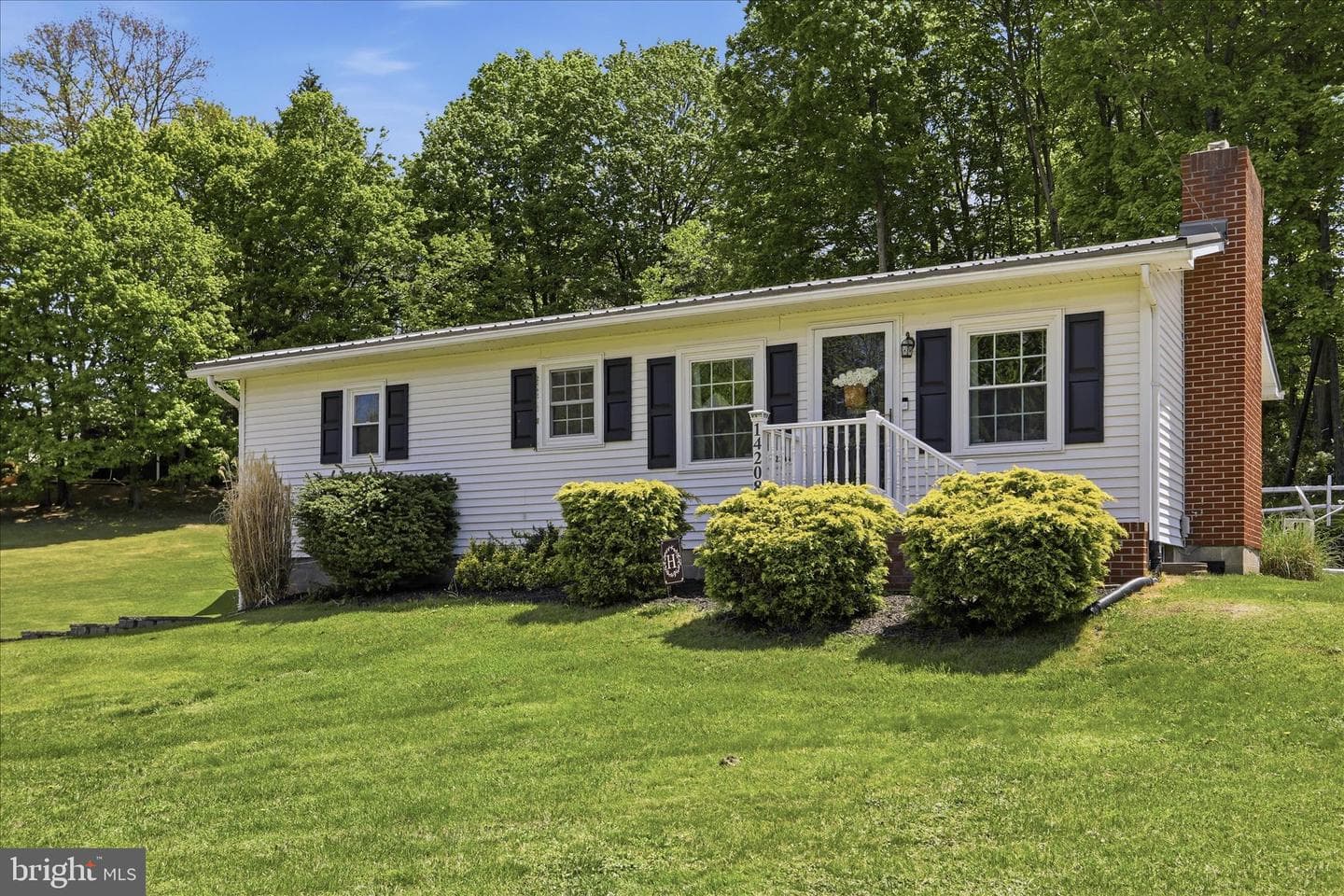 14208 Kings Grove Road photo 3