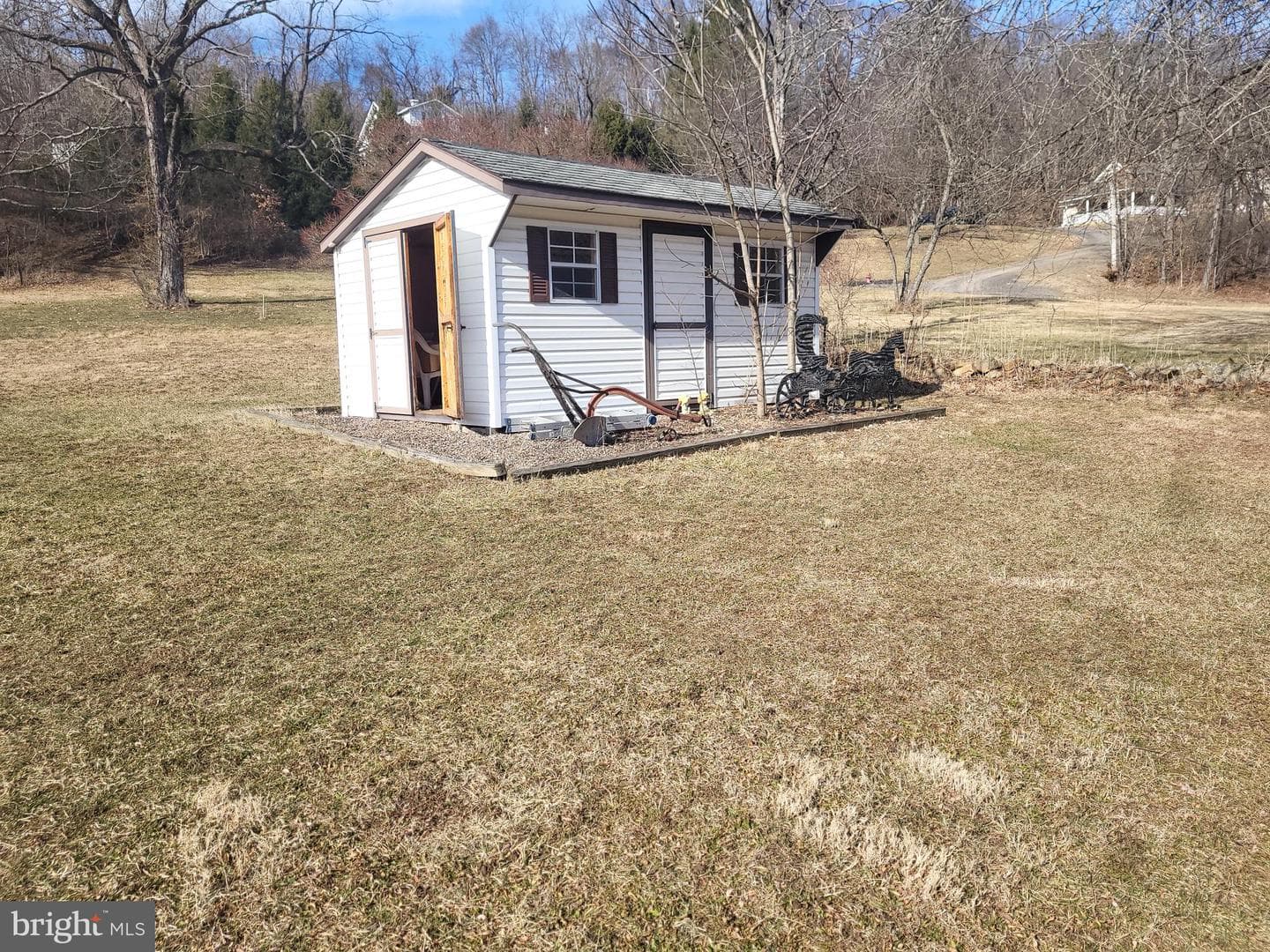 24001 Perry Hill Road SW photo 6