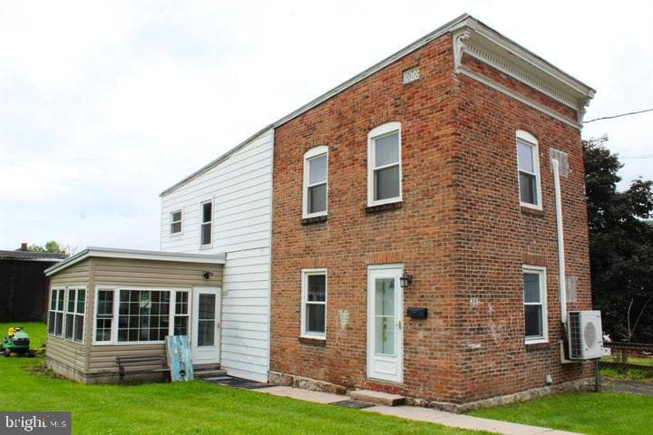 426 Chestnut Street