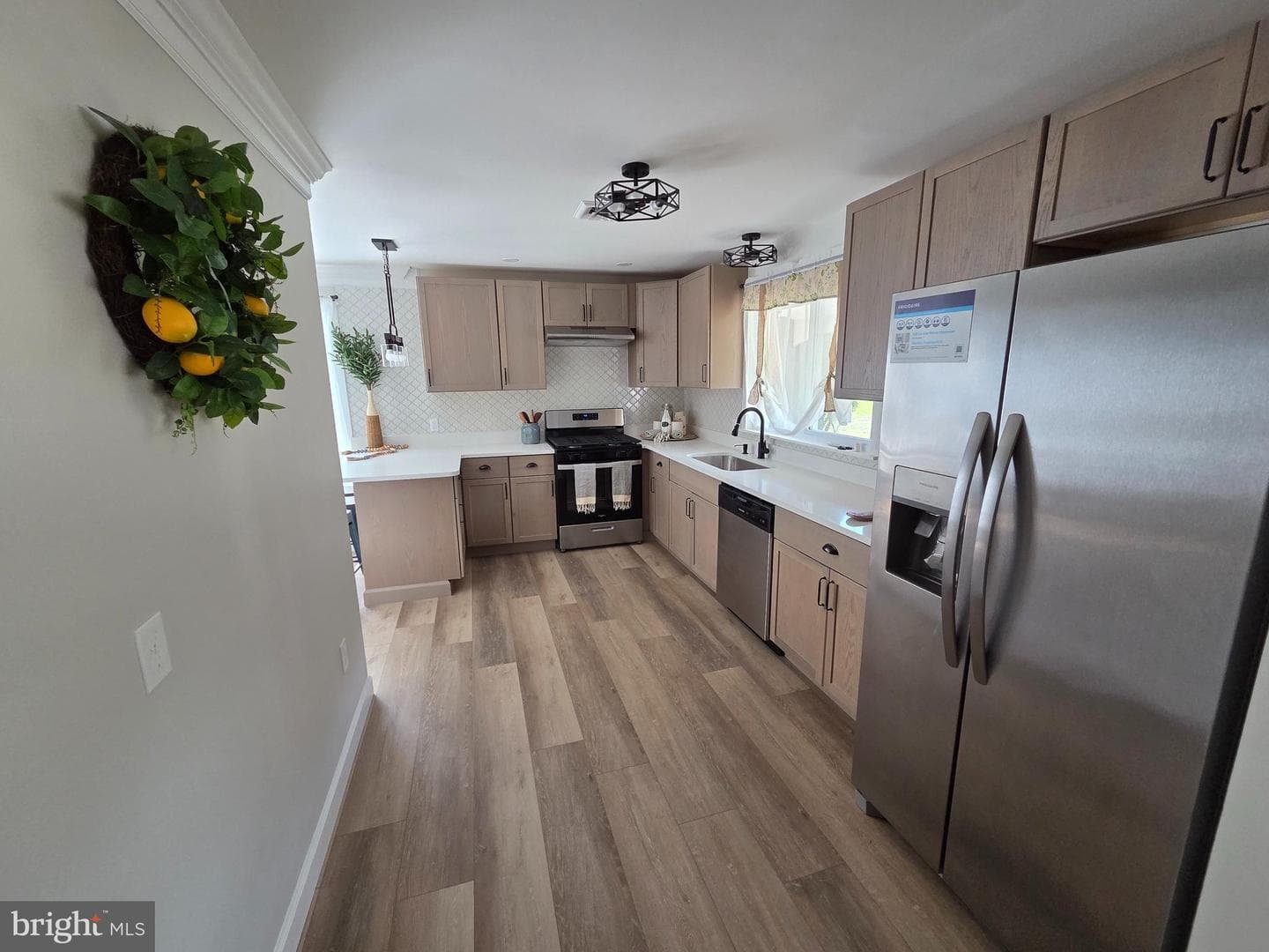1028 Weires Ave photo 14