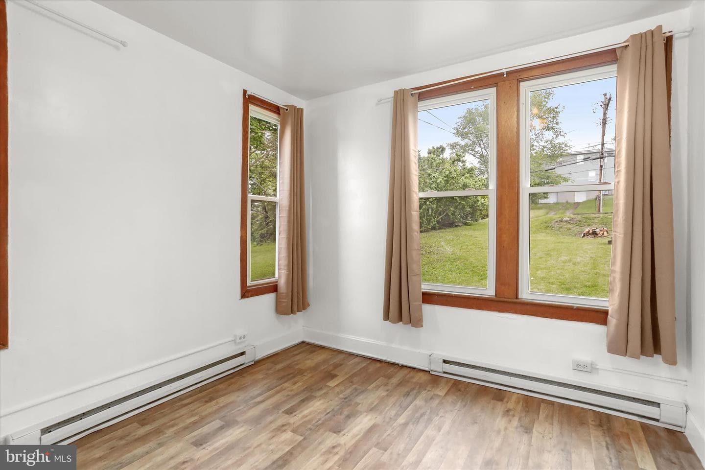 167 Maple Street photo 13