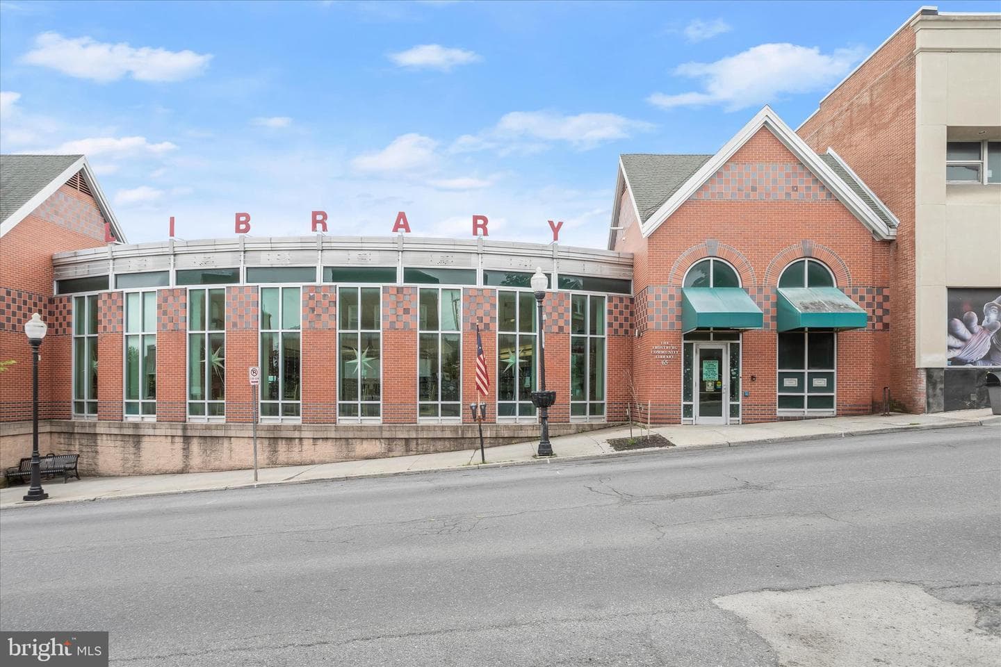 167 Maple Street photo 43